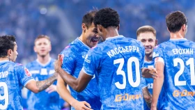 «Зенит» с Нуралы Алипом обыграл «Ахмат» Максима Самородова в Кубке России