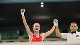 Виктория Графеева - Азия чемпионатының «алтын» иегері