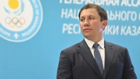 ҰОК Головкиннің жалақысына қатысты ресми мәлімдеме жасады