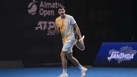 Александр Шевченко Алматы турнирін жеңіспен бастады