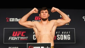 Веретенников UFC-дегі жекпе-жек алдында салмақ өлшеуден өтті