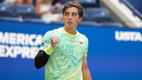 Александр Шевченко одержал победу на звездном турнире в ОАЭ (видео)