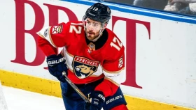 «Барыс» подписал американского защитника