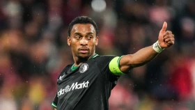 Битва участников Еврокубков. Где и во сколько смотреть матч Фейеноорд - Твенте