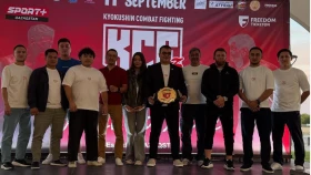 Казахстанцы Котов и Галиев стали обладателями поясов KCF (видео)