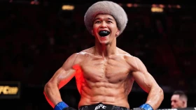 Кевин Иол: Асу Алмабаевты UFC титулына ие болу үшін мерзімінен бұрын жеңу керек