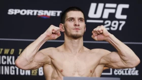 Мовсар Евлоев продолжил беспроигрышную серию в UFC