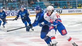 «Барыс» крупно уступил СКА в Астане