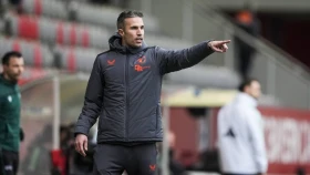 Робин ван Перси едет в гости к «Фейеноорду». Где и во сколько смотреть матч Фейеноорд – Херенвен