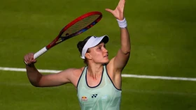 Елена Рыбакина вышла в четвертьфинал турнира в Берлине