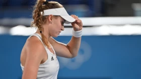 Рыбакина проиграла финал турнира WTA в Майами