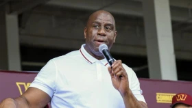 Названы три игрока изменивших современную NBA