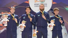 Семсерлесуден Азия чемпионаты: Қазақстандық шпагашылар Олимпиада чемпиондарын жеңіп, алтын медаль иеленді