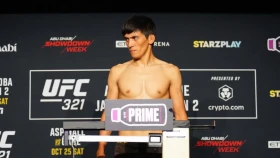 Азат Мақсұм UFC жекпе-жегі алдында салмағы шегінен асып, сыйақысының бір бөлігін қарсыласына бермек