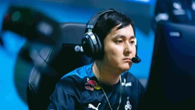 Лучший казахстанский киберспортсмен сменит команду