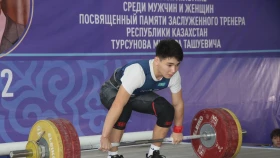 Ақжол Құрманбек ауыр атлетикадан Азия чемпионы атанды