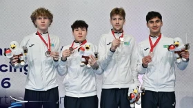 Қазақстан құрамасы семсерлесуден жасөспірімдер арасындағы Азия чемпионатында қола медальға ие болды