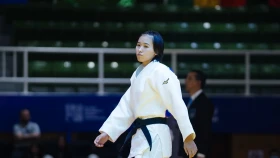 Дина Мухамбет вышла в полуфинал ИИС