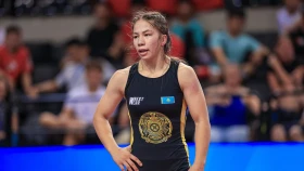 Мадхия Усманова завоевала "золото" юношеского чемпионата мира по женской борьбе