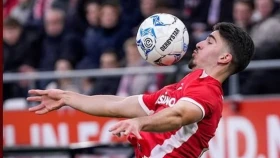 АЗ продлил свою серию в матчах с «Хераклесом» (видео)