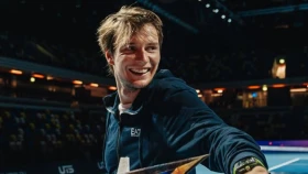 Бублик в борьбе за полуфинал UTS. Где и во сколько смотреть матчи Бублика с Руне и Де Минором