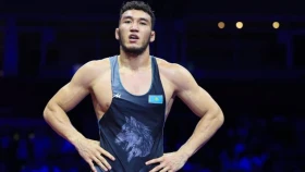 Еркін күрес балуандары Азия чемпионатын бастады