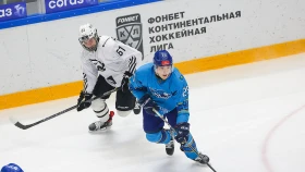 Марат Сагымбаев дебютировал в КХЛ