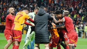 «Галатасарай» кезекті жеңісіне жетті (видео)