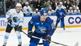 Барыс заключил новые контракты с рядом хоккеистов