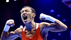 Қазақстандық әлем чемпионы кәсіпқой бокс үшін Азия чемпионатынан бас тартты