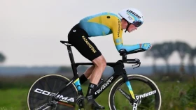 Евгений Федоров тас жолдағы велоспорттан Азия чемпионатында топ жарды