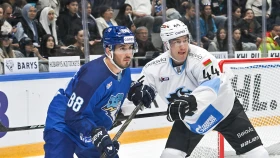 Два хоккеиста «Барыса» могут продлить свои бомбардирские серии