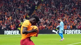 «Галатасарай» Стамбұлдық дербиде жеңіске жетті (видео)