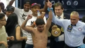 Непобежденный Эрик Роса завоевал титул чемпиона мира WBA