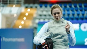 Казахстанка завоевала золото этапа Кубка мира по фехтованию