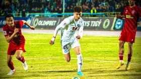Гол Умарова не помог «Ордабасы» в матче с «Факелом»