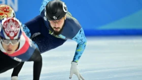 Денис Никиша Қазақстан ұлттық құрамасындағы бәсекелестік туралы: Біреу сені қуып жетіп келе жатқанда керемет сезінемін