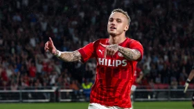 ПСВ 9-шы қосымша минутта жеңісті жұлып алды (видео)