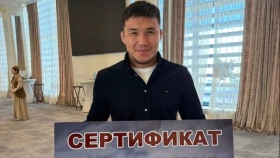 Әлем чемпионы атанған Қайпановқа бір үйір жылқы сыйға берілді