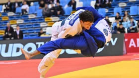 Четыре казахстанских дзюдоиста стартовали с победы на турнире Grand Slam в Астане
