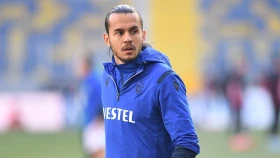 Голкипер Кардешлер – гроза пенальтистов Турции