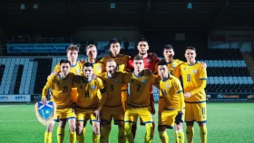 Қазақстанның жастар құрамасы Алматыда Мажарстанға жол берді