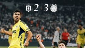 Фенербахче оформил камбэк и победил Бешикташ (видео)