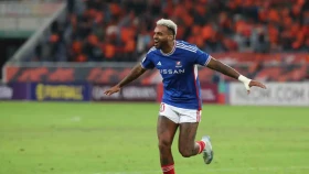 Обгонит ли Лопес Роналду? Где и во сколько смотреть «Йокогама» - «Шанхай Порт»