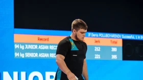 Казахстанец Полубояринов выиграл Кубок Азии по тяжелой атлетике с рекордом