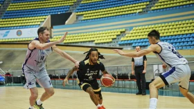 «Астана» обыграла «Алматинский Легион» и во втором матче