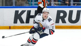 Никита Михайлис помог «Металлургу» обыграть «Автомобилист»