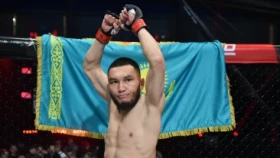 Жуман Жумабеков сделал вес перед боем с Бруно Роверсо