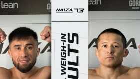 NAIZA турнирінің басты жекпе-жектеріне қатысатын спортшылар Қарағандыдағы турнир алдында салмақ өлшеу рәсімінен сәтті өтті