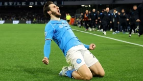 Президент «Наполи» заявил о намерении продлить контракт с Хвичей